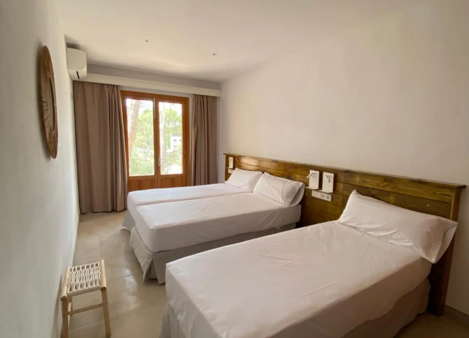 Hostal Palmaria Santanyi Guest house